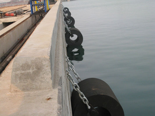 Absorção de alta energia cilíndrica de borracha dos para-choques do barco da vária instalação