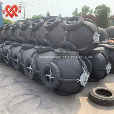 Fenders pneumáticos Yokohama personalizáveis com absorção de energia e baixa força de reação