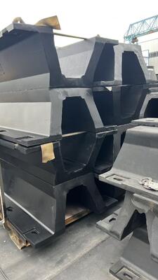 DEFENSA PNEUMÁTICA DE BORRACHA Design Arqueado para Baixa Manutenção e Confiabilidade Duradoura