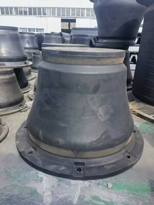 CCS Certified Cone Rubber Fender Equipamento de proteção de doca marítima durável aprovado pela SGS para aplicações de atracação e atracamento de navios