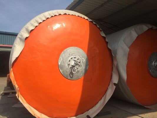 Fenders de espuma de EVA sólida que oferecem proteção de superfície sem marcas para portos e navios marítimos apoiados por 24 meses